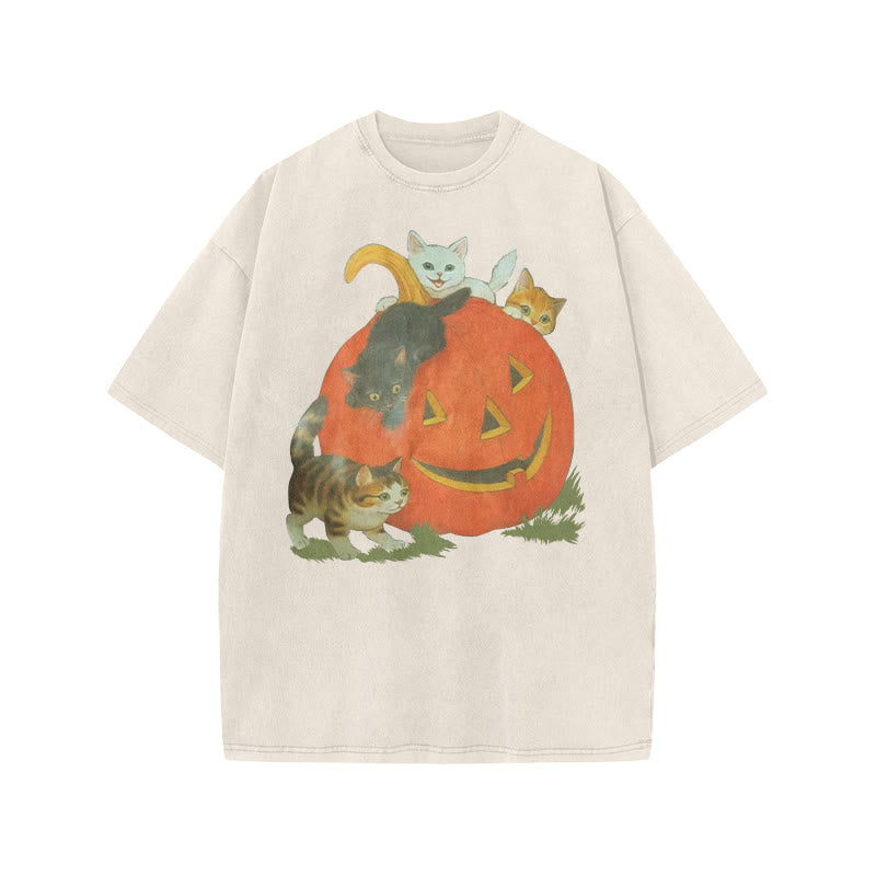Unisex Cats Playing On Pumpkins Halloween Print Acid Washed T-shirt