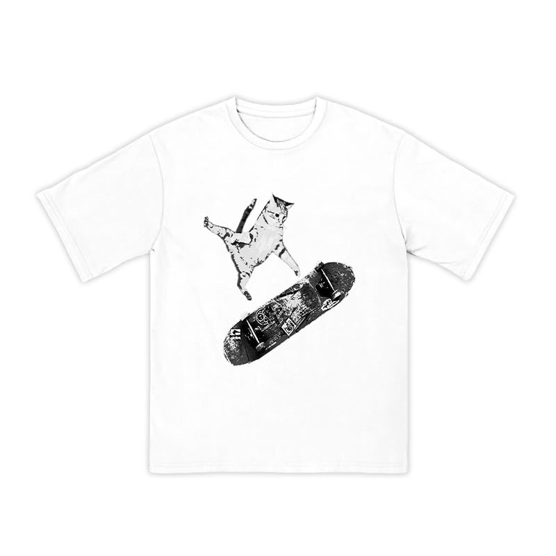 Unisex Skateboarding Cat Print T-shirt