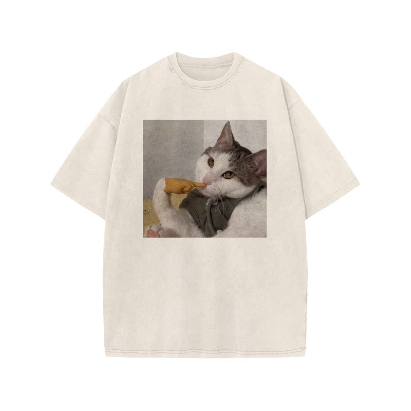 Unisex 100% Cotton Thinking About Cats Print Acid Washed T-shirt