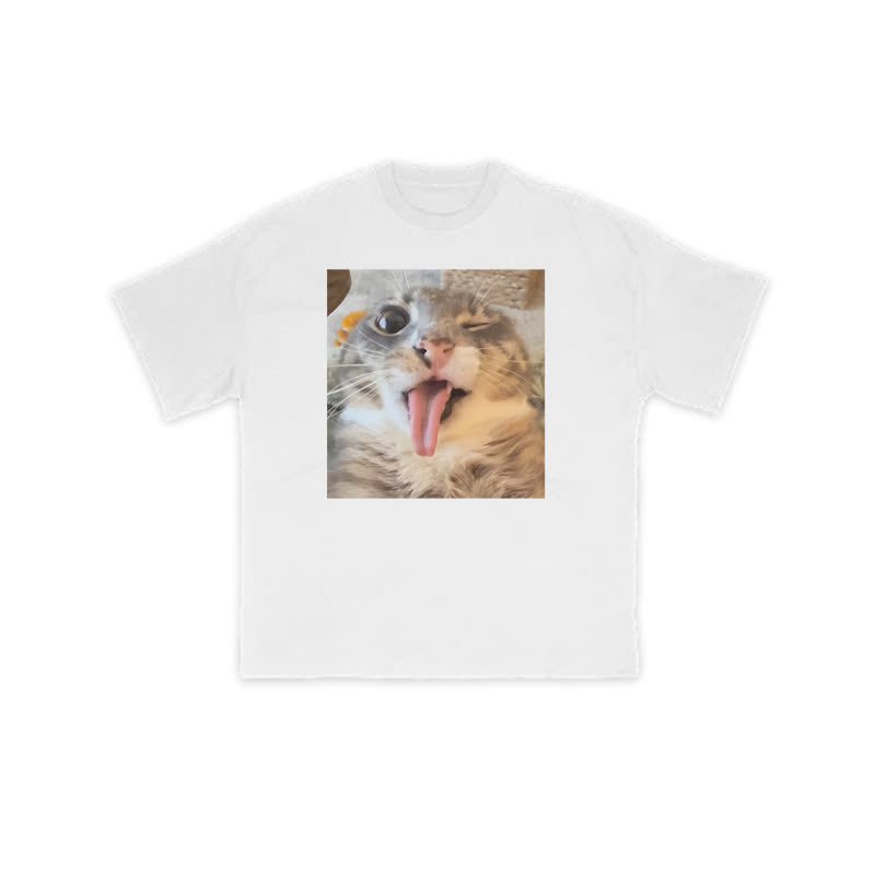 Unisex A Ghost-faced Cat That Can Take Selfies Print T-shirt